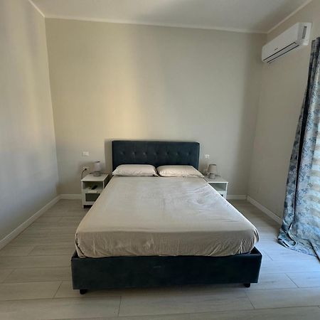 Airport House Apartment Naples Exterior photo